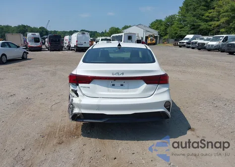 2024 Kia Forte Lxs из США, поврежденный, VIN 3KPF24AD6RE829124